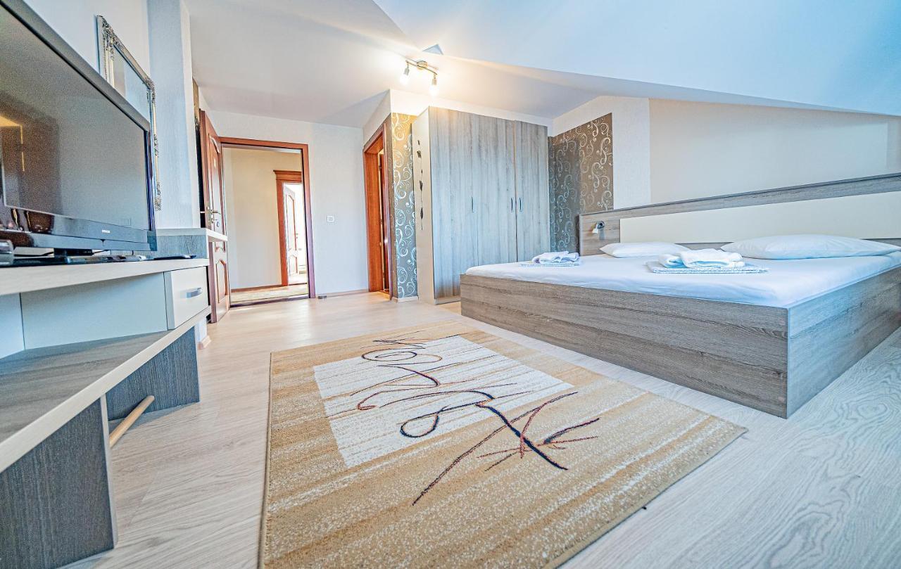Pension Onix Vienna Airport Hotell Maria Ellend Eksteriør bilde